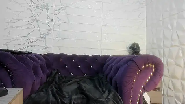 Alisha Evans Rs online show from 23, 10, 2025