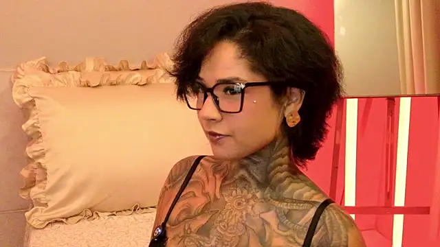 Snapshot of xbigpeach chatting on 27, 6, 2026 xbigpeach online show from 27, 6, 2026
