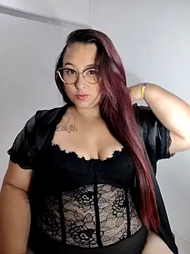 Snapshot of Freyacooper chatting on 14, 9, 2025 Freyacooper online show from 14, 9, 2025