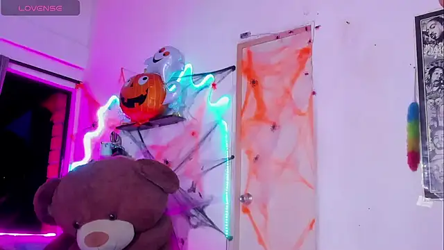 party crazyhott online show from 26, 10, 2025