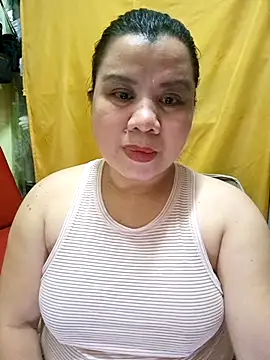 hotlyn45 online show from 22, 10, 2025