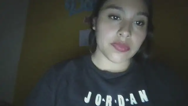 Snapshot of zairabreze chatting on 21, 7, 2026 zairabreze online show from 21, 7, 2026