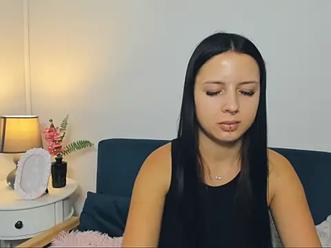 Snapshot of TaliaAdorable chatting on 8, 10, 2025 TaliaAdorable online show from 8, 10, 2025