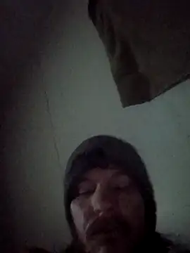 Poundtown1226 online show from 13, 2, 2026