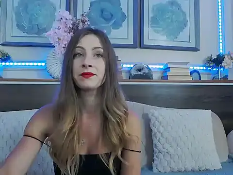 Snapshot of MuseDollX chatting on 10, 9, 2025 MuseDollX online show from 10, 9, 2025