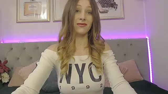 Snapshot of MuseDollX chatting on 8, 2, 2026 MuseDollX online show from 8, 2, 2026