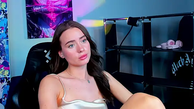 Ameli Povilain online show from 12, 9, 2025