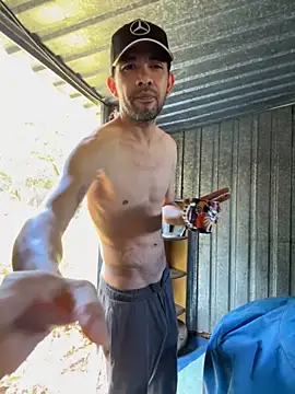 Snapshot of Stelan690 chatting on 24, 11, 2025 Stelan690 online show from 24, 11, 2025