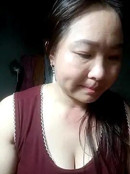 suki-lady online show from 2, 12, 2025