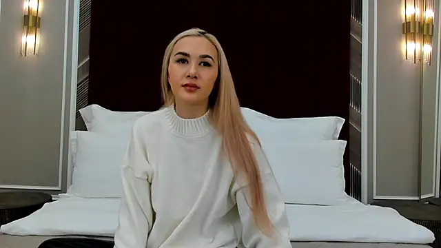 Snapshot of BarbieMilne chatting on 22, 9, 2025 BarbieMilne online show from 22, 9, 2025