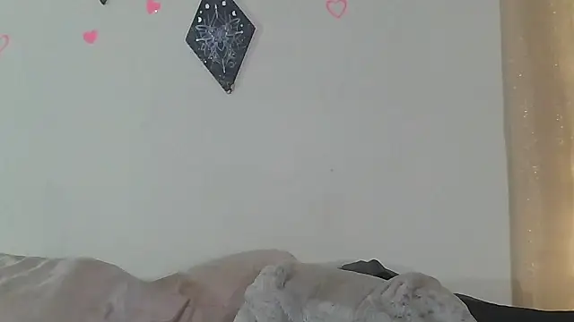 LunaNova999 online show from 19, 12, 2025