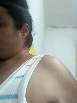 Snapshot of Vydinha chatting on 18, 9, 2025 Vydinha online show from 18, 9, 2025