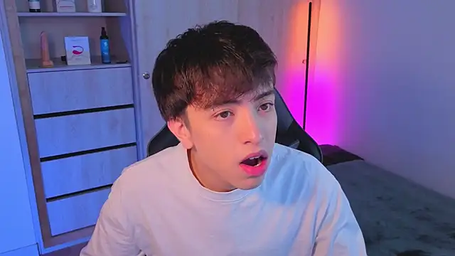 onlinenico online show from 11, 10, 2025