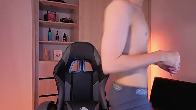 onlinenico online show from 10, 11, 2025