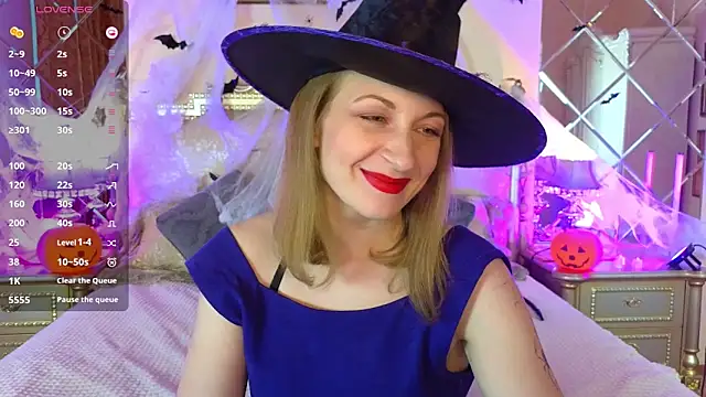 Katherine Loveau online show from 29, 10, 2025