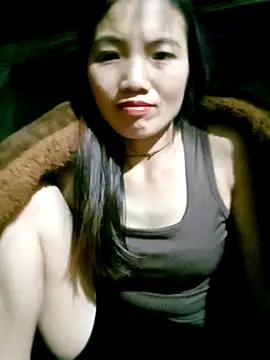 ngan-cute online show from 3, 11, 2025