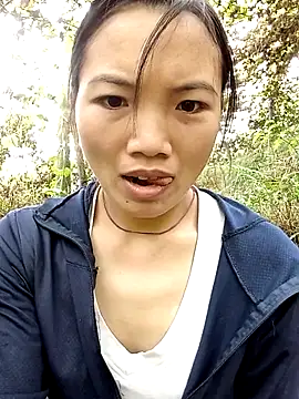 ngan-cute online show from 22, 11, 2025