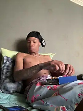 Tookey012 online show from 10, 10, 2025