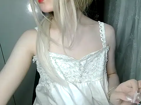 Annabelle-e online show from 28, 4, 2026