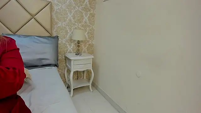 Natashanaughty online show from 18, 2, 2026