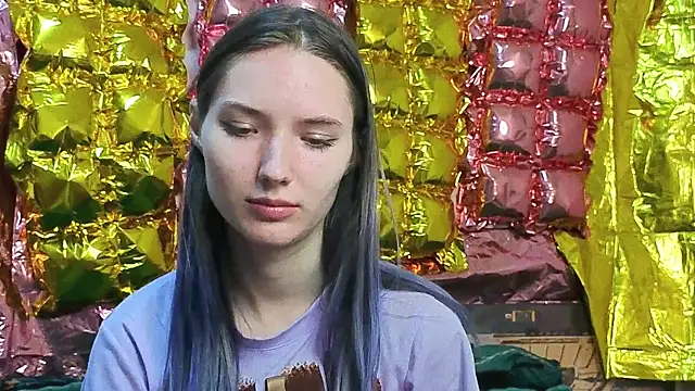  kikiclark   online show from 4, 4, 2026