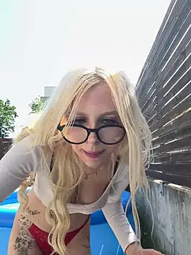 Steffi Snowbunny online show from 26, 5, 2026