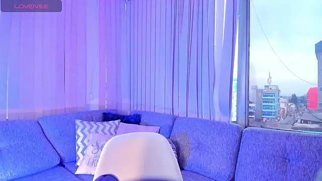 Mayajhons online show from 19, 9, 2025