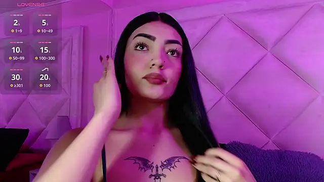 Miaa Smithh   online show from 6, 1, 2026