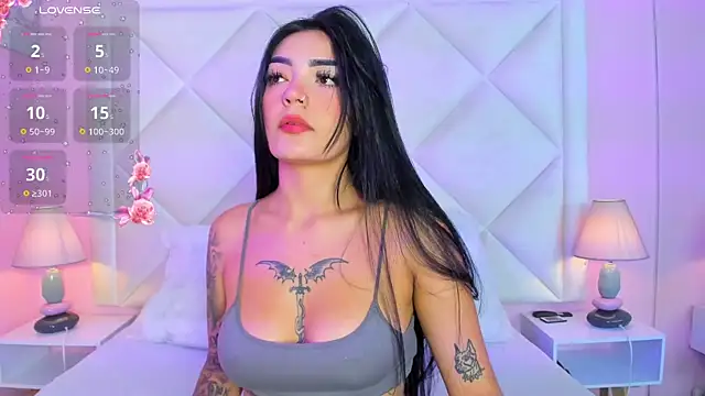 Miaa Smithh   online show from 26, 2, 2026