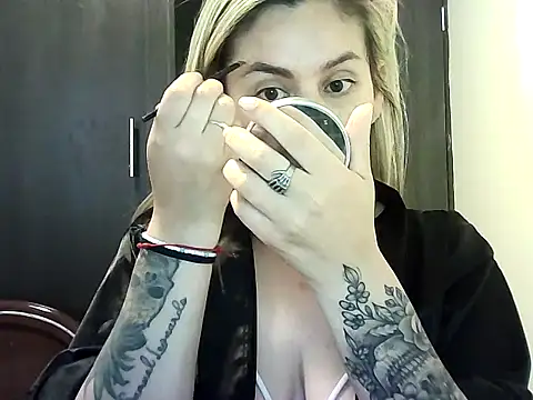 Valery  Rouse  online show from 14, 10, 2025