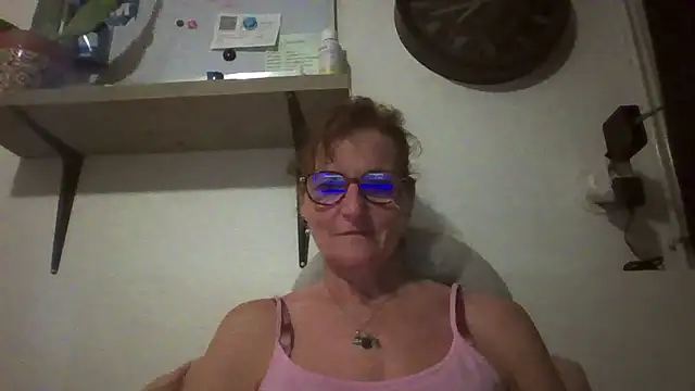 Snapshot of Valinella chatting on 9, 9, 2025 Valinella online show from 9, 9, 2025