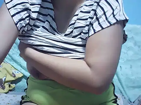 Snapshot of Horny_miya1989 chatting on 30, 10, 2025 Horny miya1989 online show from 30, 10, 2025