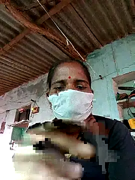 Hot-honi online show from 9, 10, 2025