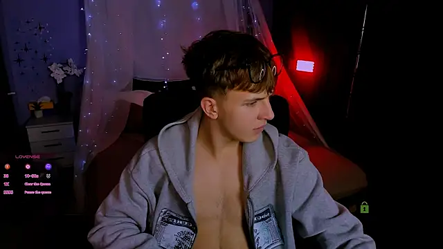 travis wolf  online show from 5, 11, 2025