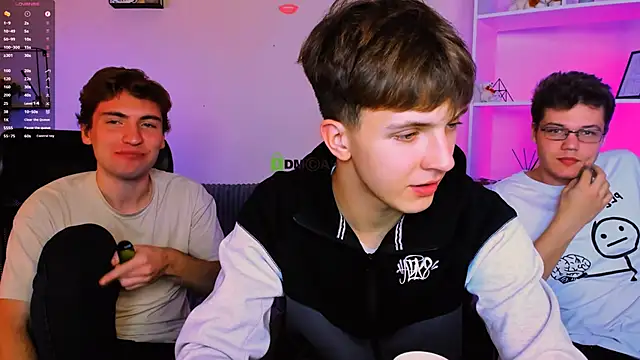 travis wolf  online show from 13, 11, 2025