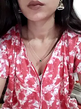 Snapshot of siya_rani67 chatting on 1, 2, 2026 siya rani67 online show from 1, 2, 2026