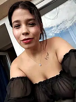Snapshot of NicoleHayle chatting on 25, 9, 2025 NicoleHayle online show from 25, 9, 2025