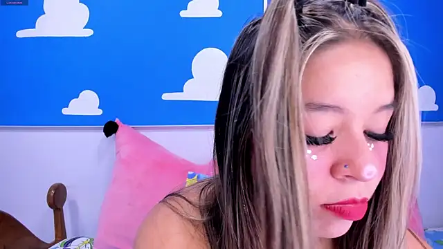 miss  evolet online show from 17, 4, 2026