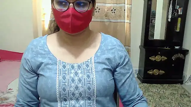 Elena cruz5 online show from 16, 12, 2025