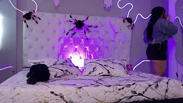 Emma visconti online show from 24, 10, 2025