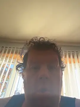 Stephanie1984 online show from 6, 10, 2025