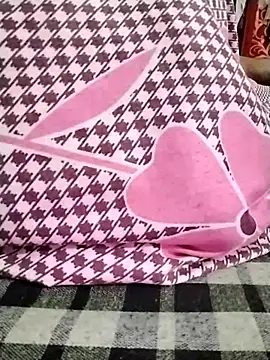 Snapshot of sexy__girls98 chatting on 17, 10, 2025 sexy girls98 online show from 17, 10, 2025