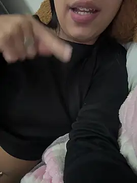 lulizoee online show from 18, 6, 2026