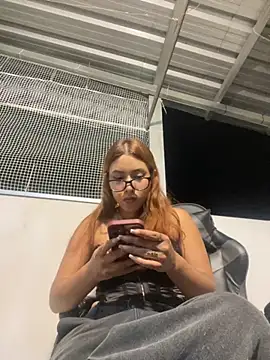 RedVelvet Dream online show from 21, 9, 2025