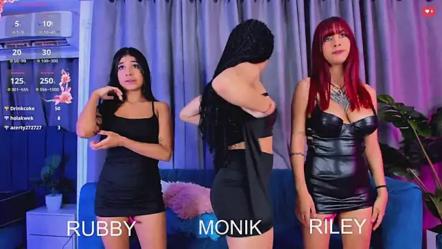 Evil Giirls online show from 29, 9, 2025