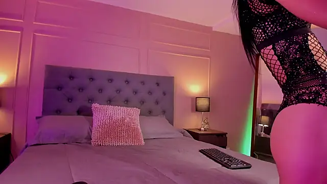 ALICESANDOVAL online show from 25, 9, 2025