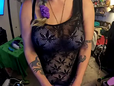 R4inbowK1tty online show from 15, 10, 2025