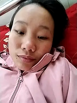 Snapshot of liu-liusexy chatting on 8, 10, 2025 liu-liusexy online show from 8, 10, 2025