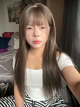 SarahBeii online show from 7, 10, 2025