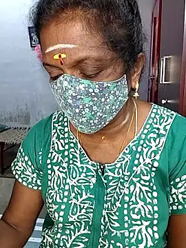 Snapshot of umashreetamil chatting on 16, 3, 2026 umashreetamil online show from 16, 3, 2026